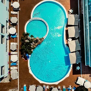 4* Hotell Capricho